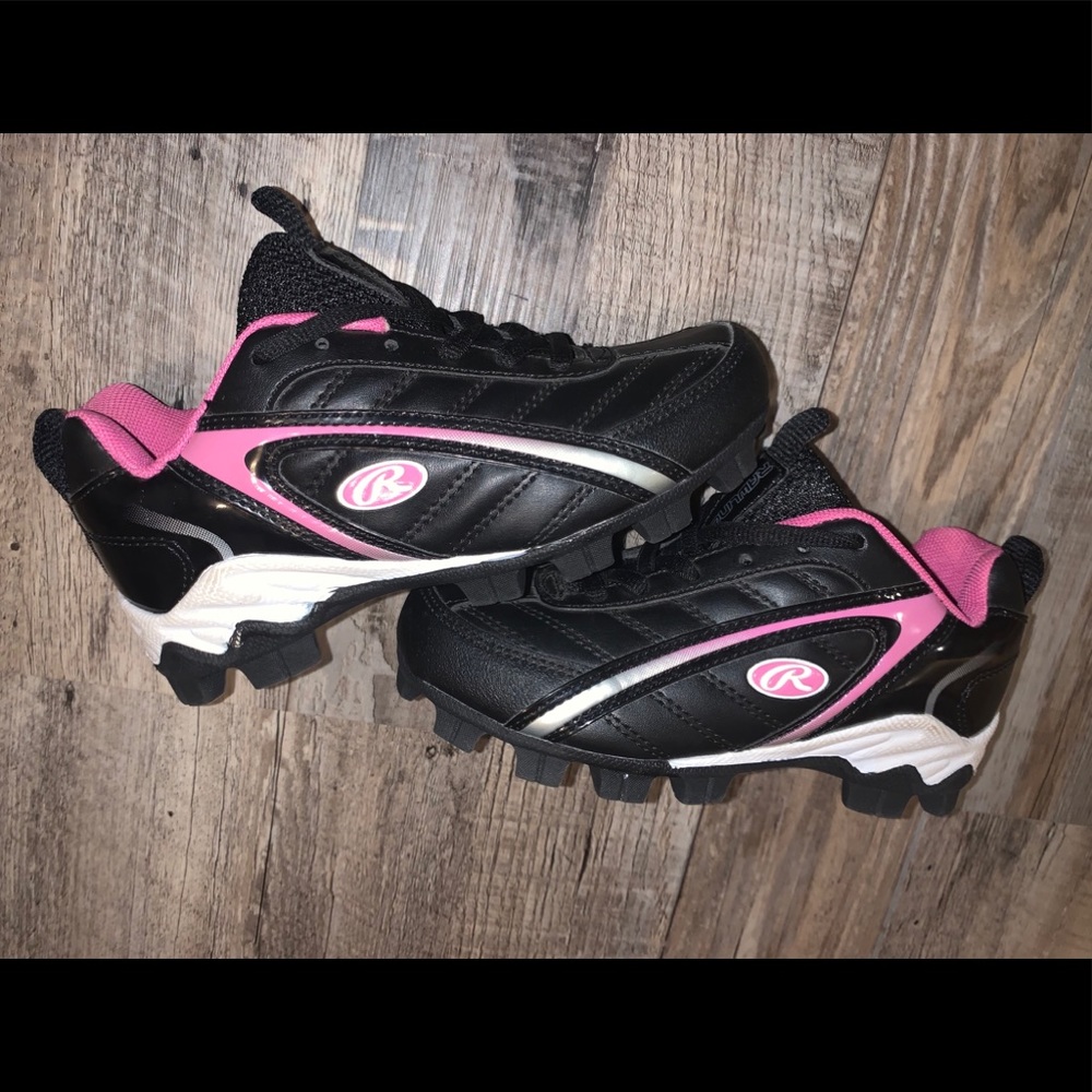 Girl’s Cleats